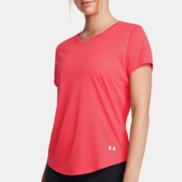 Under Armour Tops - Under Armour Women's Bright Red Short Sleeve Tee